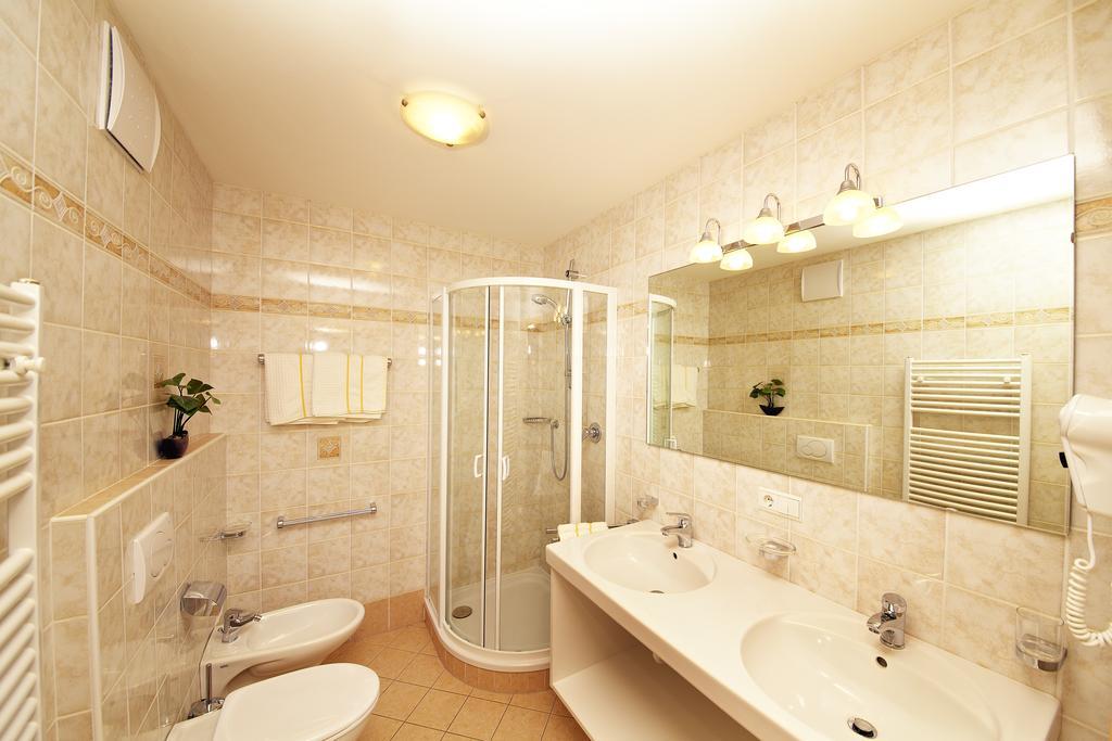 Residence Tauber Valles Exterior foto